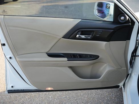 Used 2013 Honda Accord EX-L image 12