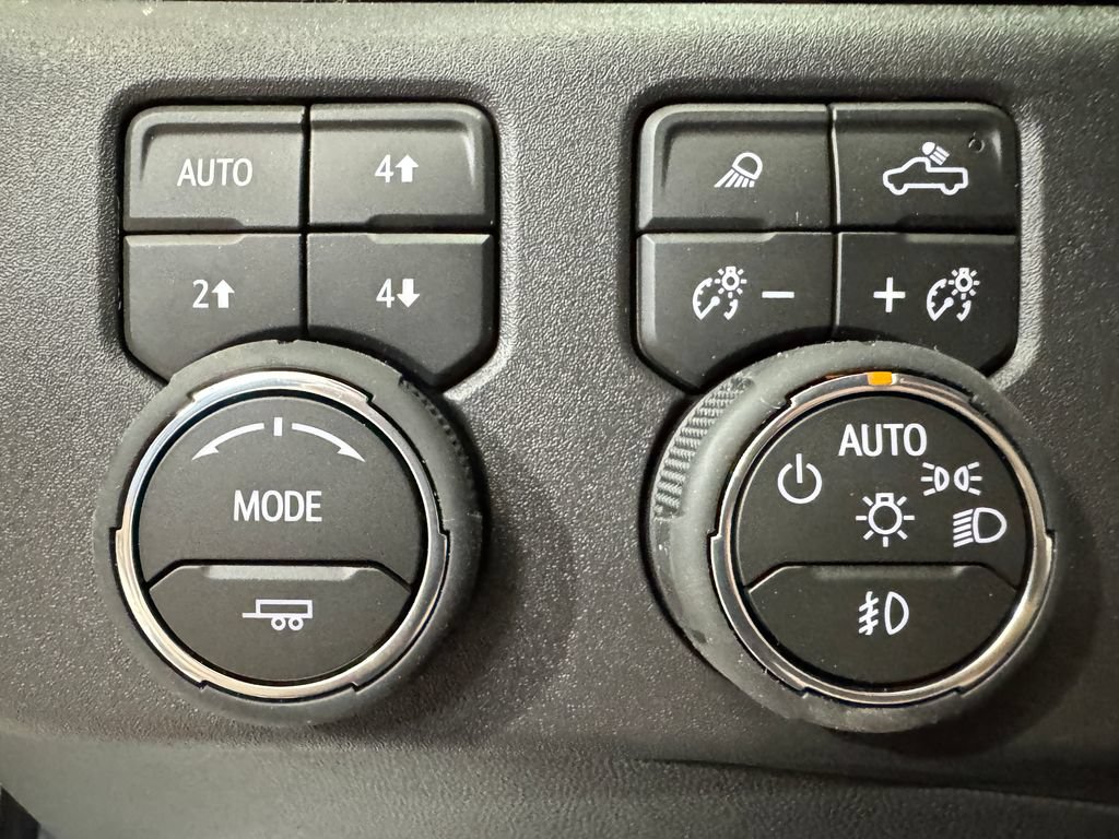 New 2026 Chevrolet Silverado 1500 RST w/ RST All Star Premium Package AWD/4WD image 22