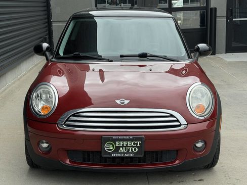 Used 2009 MINI Cooper Hardtop FWD image 4