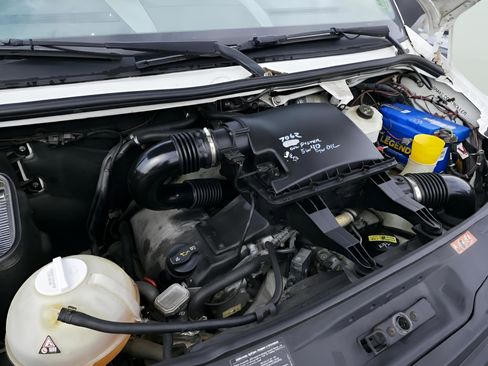 Used 2008 Freightliner Sprinter 3500 image 7