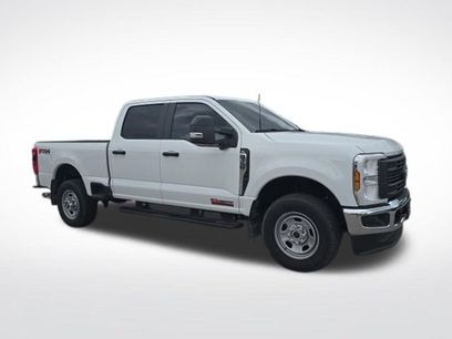 Used 2025 Ford F350 XL w/ 360-Degree Camera Package