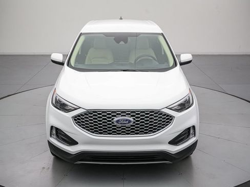 Certified 2024 Ford Edge SEL w/ Convenience Package AWD/4WD image 9