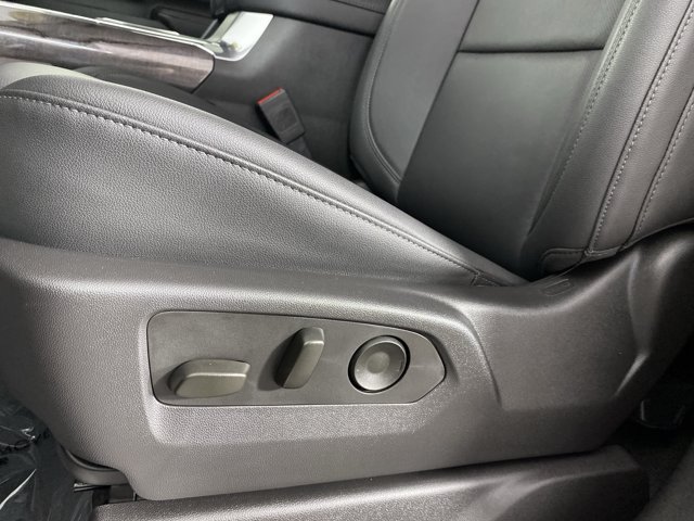 Used 2025 Chevrolet Silverado 2500 LTZ w/ Trail Boss Package AWD/4WD image 19