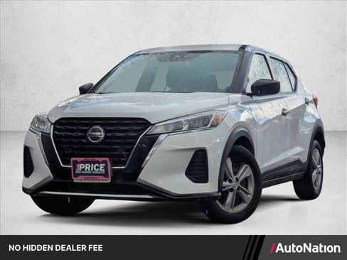 Used 2021 Nissan Kicks S FWD image 1