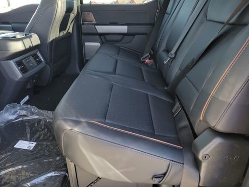 New 2026 Ford F250 Lariat w/ Lariat Ultimate Package image 7