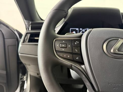 Used 2025 Lexus ES 350 w/ Premium Package FWD image 26