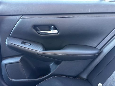 Used 2021 Nissan Sentra SR image 14