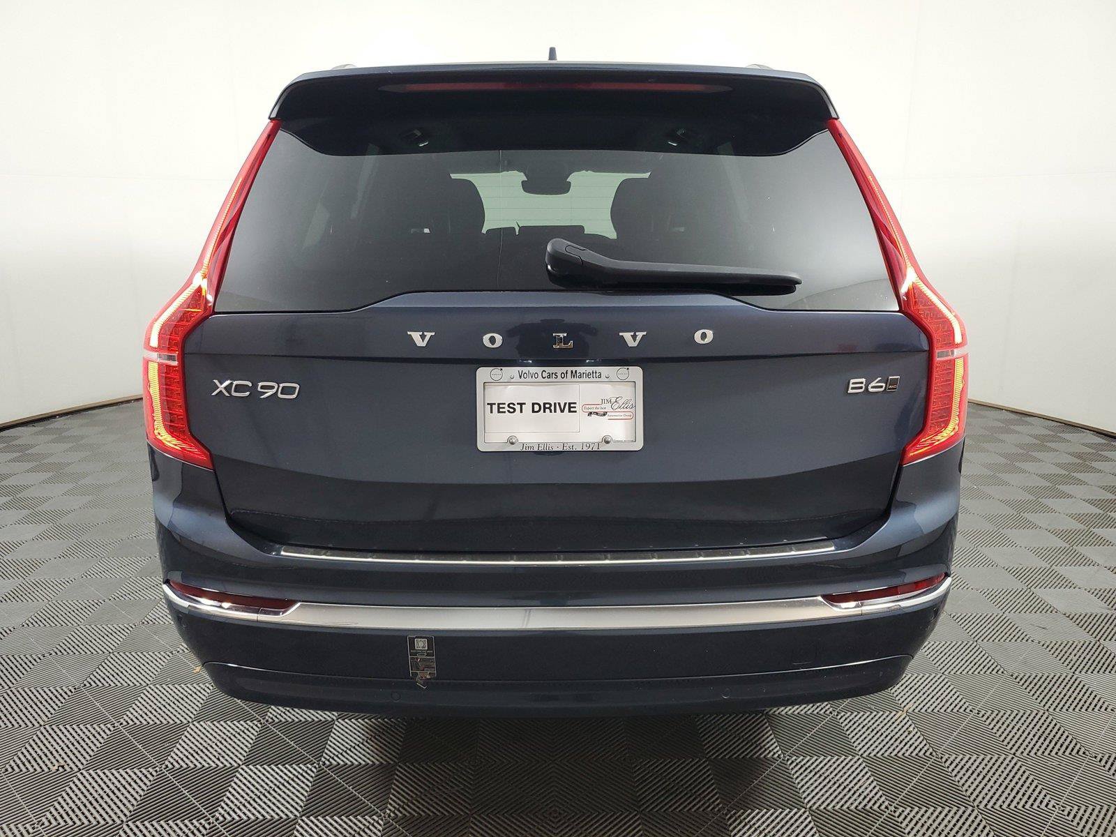 Certified 2023 Volvo XC90 B6 Plus w/ Protection Package Premier AWD/4WD image 6