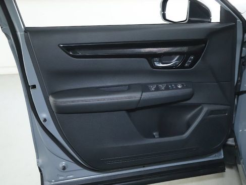 Used 2025 Honda CR-V Sport Touring image 16