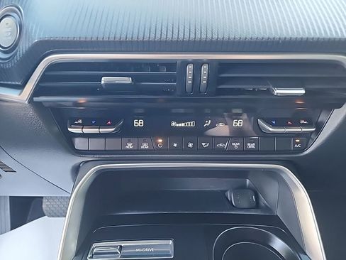 Certified 2024 MAZDA CX-90 3.3 Turbo w/ Select Package AWD/4WD image 21