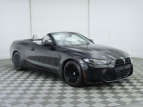 Used 2022 BMW M4 xDrive Competition w/ Executive Package image 3
