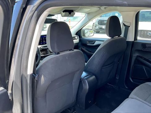 Used 2022 Ford Escape SE FWD image 12