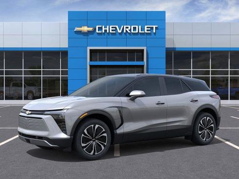 New 2026 Chevrolet Blazer EV LT image 2