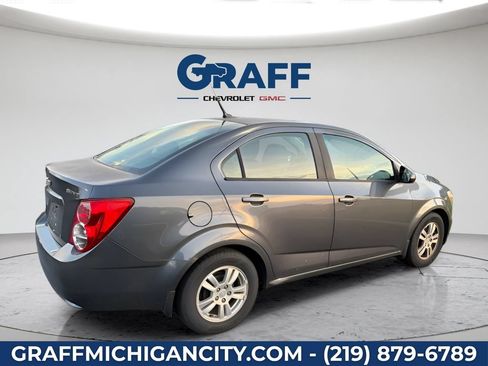 Used 2012 Chevrolet Sonic LS FWD image 3