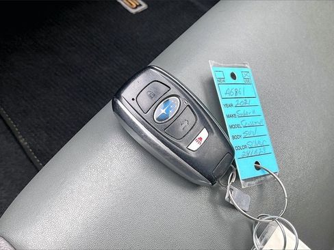 Used 2021 Subaru Crosstrek 2.5i Sport w/ Moonroof Package image 11