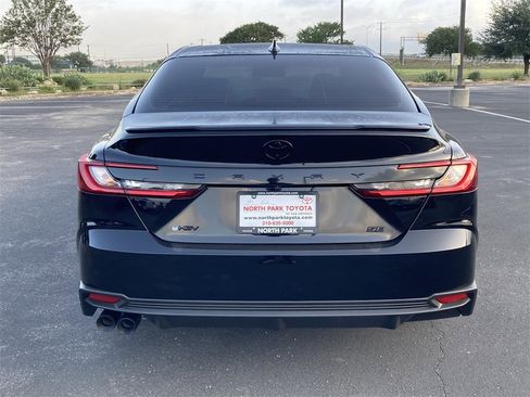 New 2026 Toyota Camry SE image 6