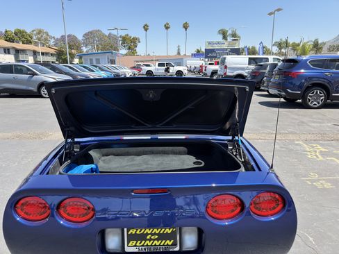 Used 2004 Chevrolet Corvette Z06 w/ Z06 Preferred Equipment Group RWD image 13