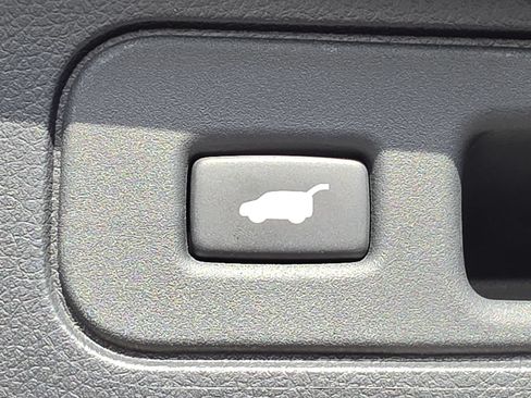 Used 2024 Honda Passport EX-L image 16