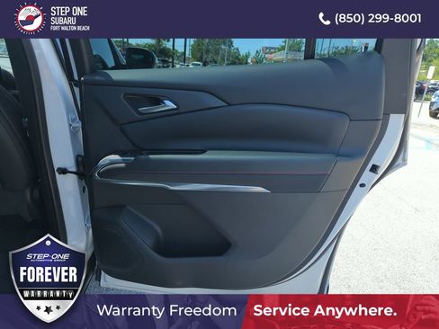 Used 2025 Chevrolet Traverse Z71 w/ Driver Confidence Package AWD/4WD image 34