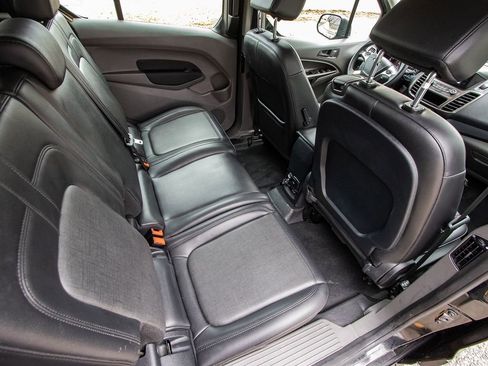 Used 2023 Ford Transit Connect XL image 24