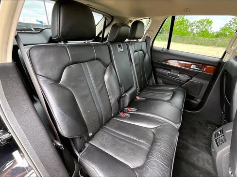 Used 2013 Lincoln MKX FWD image 20