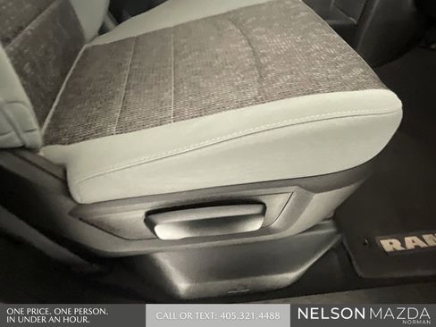 Used 2019 RAM 1500 Big Horn image 28