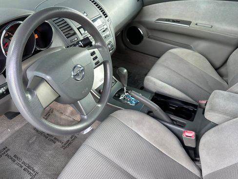 Used 2005 Nissan Altima 2.5 S w/ (S02) Side Airbags Pkg image 10