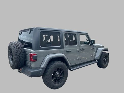 Certified 2020 Jeep Wrangler Unlimited Sahara w/ Dual Top Group AWD/4WD image 5