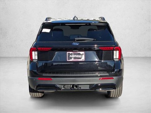 New 2026 Ford Explorer ST-Line w/ ST-Line Street Pack image 8
