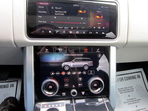 Used 2019 Land Rover Range Rover Supercharged image 13