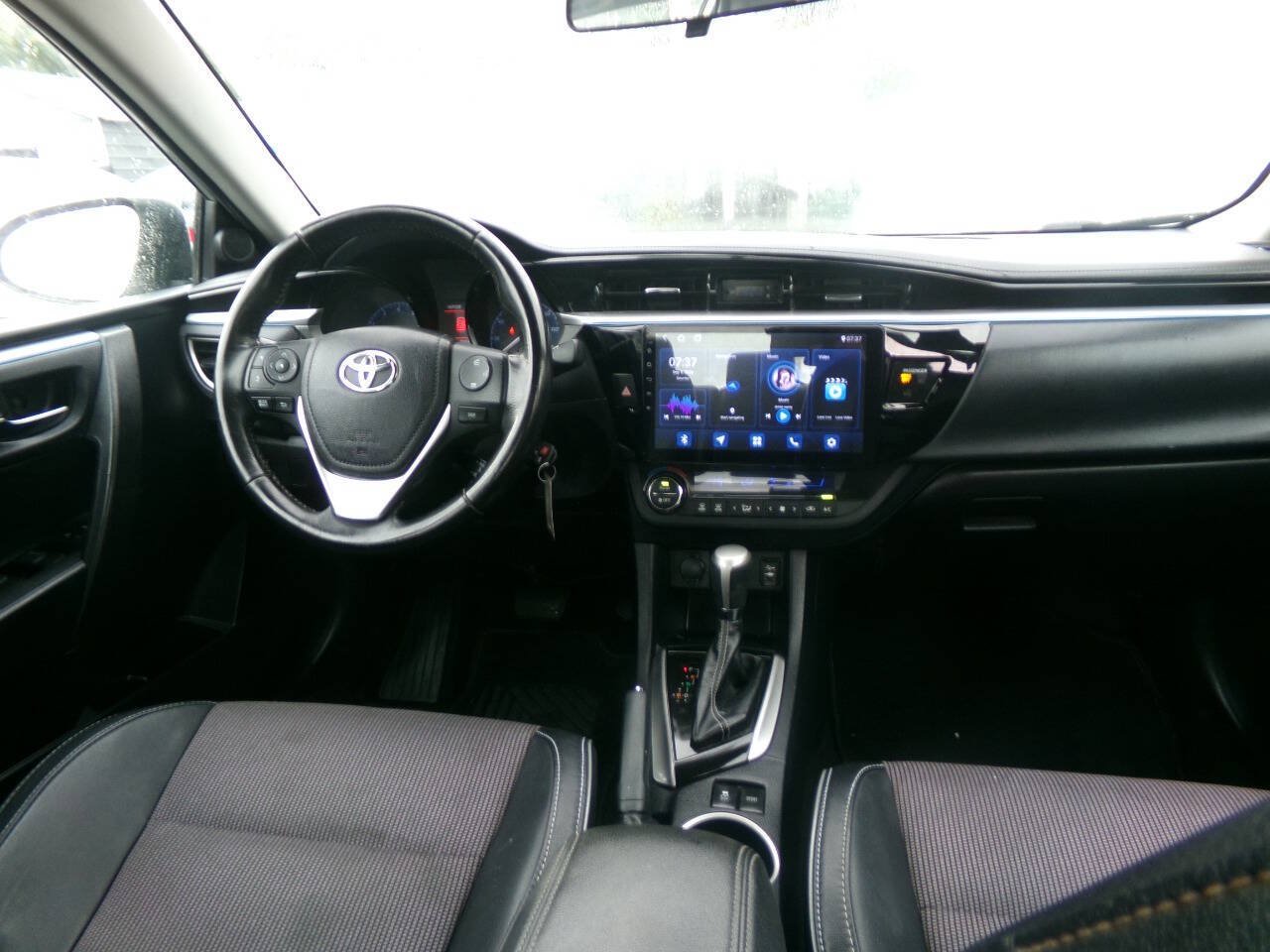 Used 2016 Toyota Corolla S FWD image 11