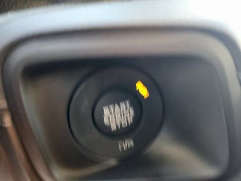 New 2026 Jeep Wrangler Unlimited Sahara AWD/4WD image 17