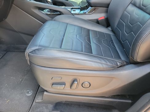 Used 2022 Kia Telluride SX w/ SX Prestige Package AWD/4WD image 6