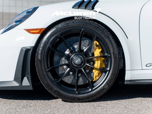 Used 2019 Porsche 911 GT2 RS w/ Weissach Package image 28