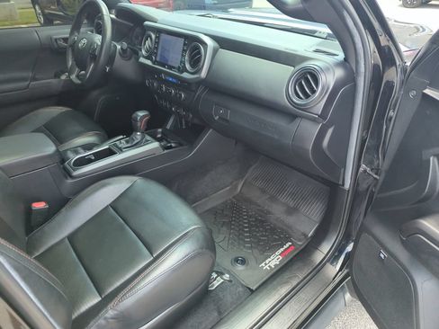 Used 2022 Toyota Tacoma TRD Pro AWD/4WD image 35