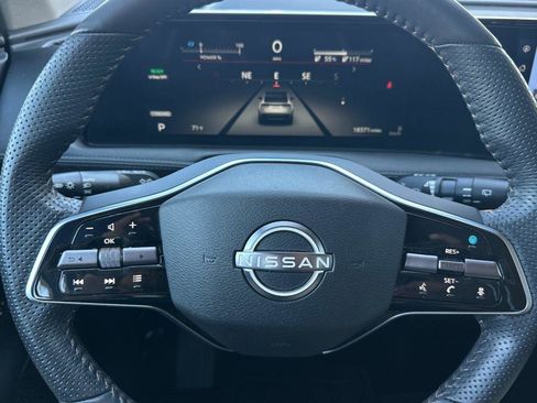 Used 2023 Nissan Ariya AWD image 26