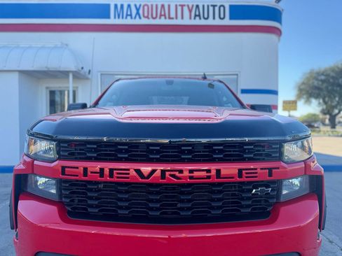 Used 2019 Chevrolet Silverado 1500 Custom image 7