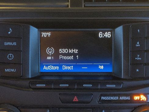 Used 2018 Ford Explorer XLT FWD image 25