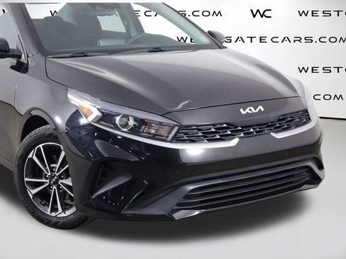 Used 2023 Kia Forte LXS w/ LXS Technology Package FWD image 39