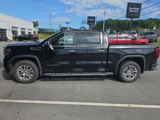 Used 2025 GMC Sierra 1500 Denali AWD/4WD video 3