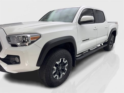 Used 2023 Toyota Tacoma 4x4 Double Cab image 11
