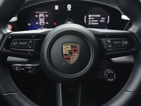 Used 2024 Porsche Macan 4 Electric AWD/4WD image 16