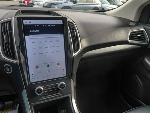 Used 2023 Ford Edge SEL image 30