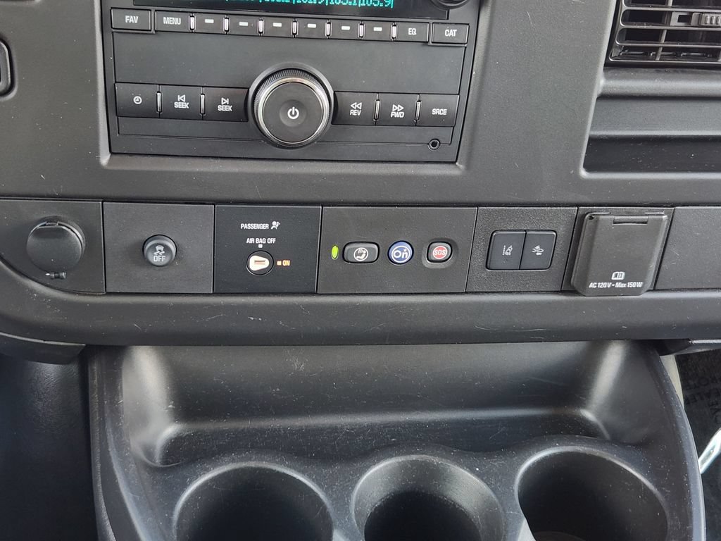 Used 2019 Chevrolet Express 3500 LT w/ LT Preferred Equipment Group RWD image 9