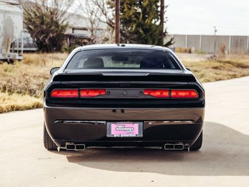 Used 2013 Dodge Challenger R/T Plus image 18