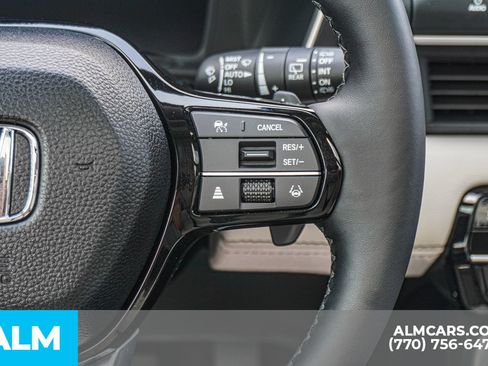 Used 2026 Honda Pilot Elite image 32