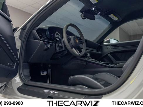 Used 2022 Porsche 911 GT3 RWD image 43