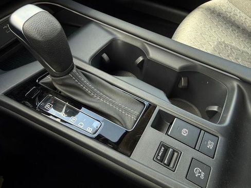 New 2026 Nissan Sentra SV w/ SV Convenience Package FWD image 24