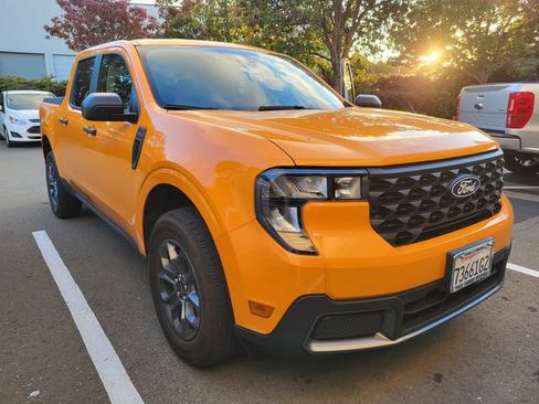 Used 2026 Ford Maverick XLT AWD/4WD image 1