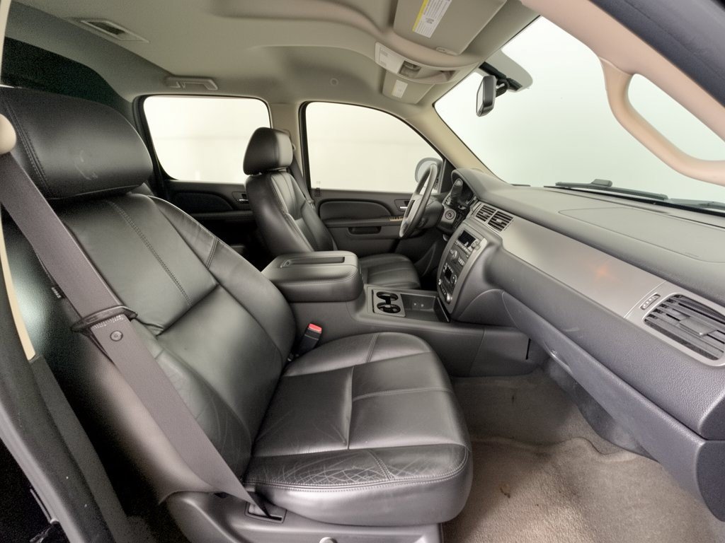 Used 2011 Chevrolet Avalanche LT w/ Luxury Package RWD image 29